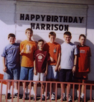 Harrison & Friends at the Putt Putt